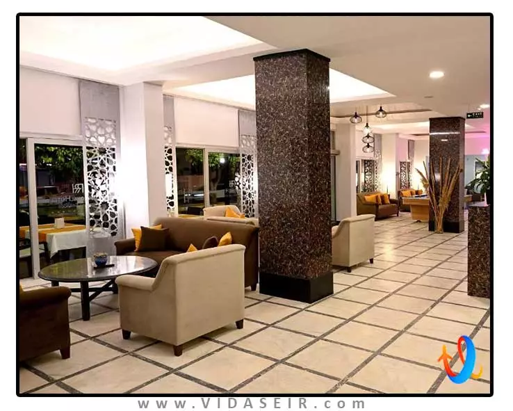 روکس رویال کوش آداسی